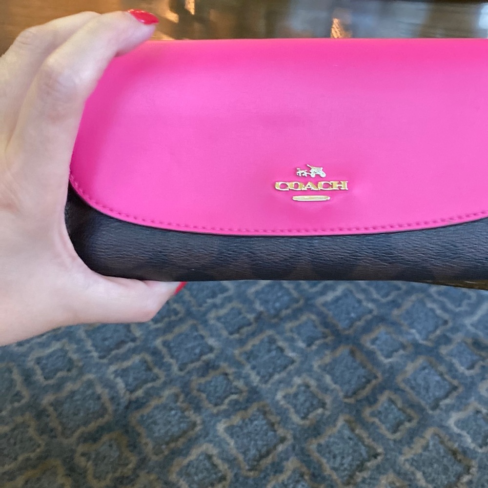Coach wallet
